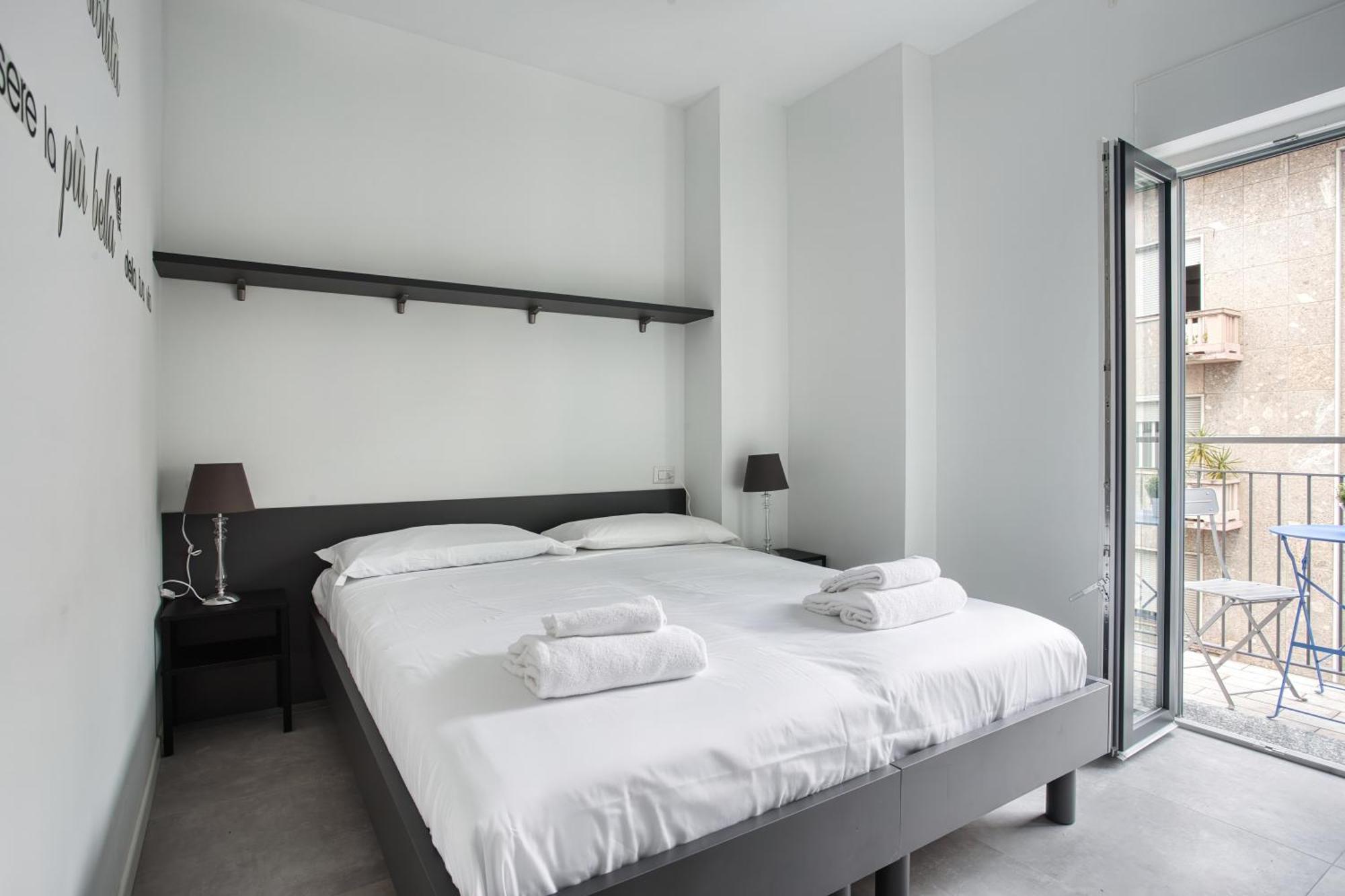 Sleek City Abode In Maciachini Milano Exterior foto