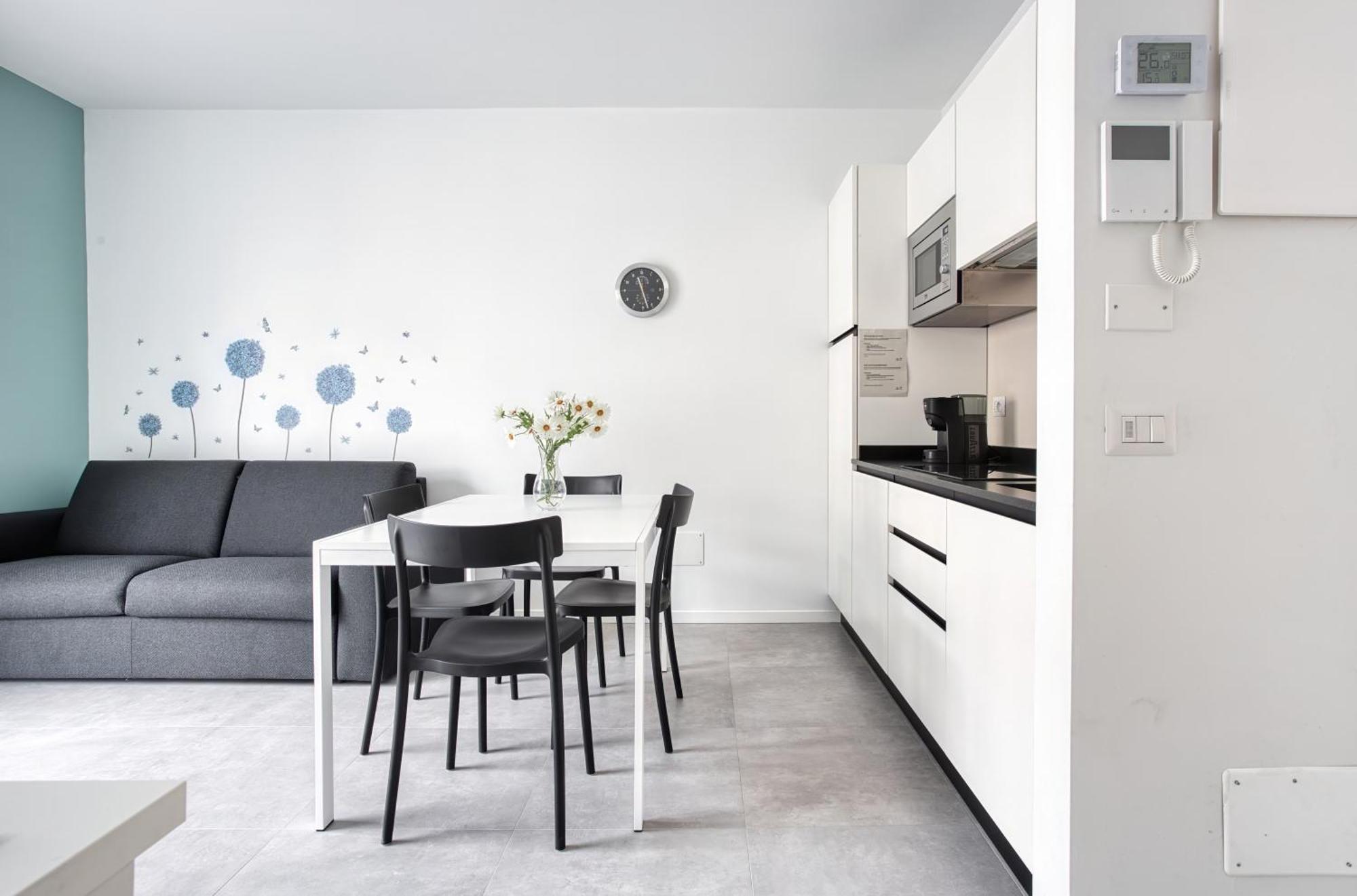 Sleek City Abode In Maciachini Milano Exterior foto