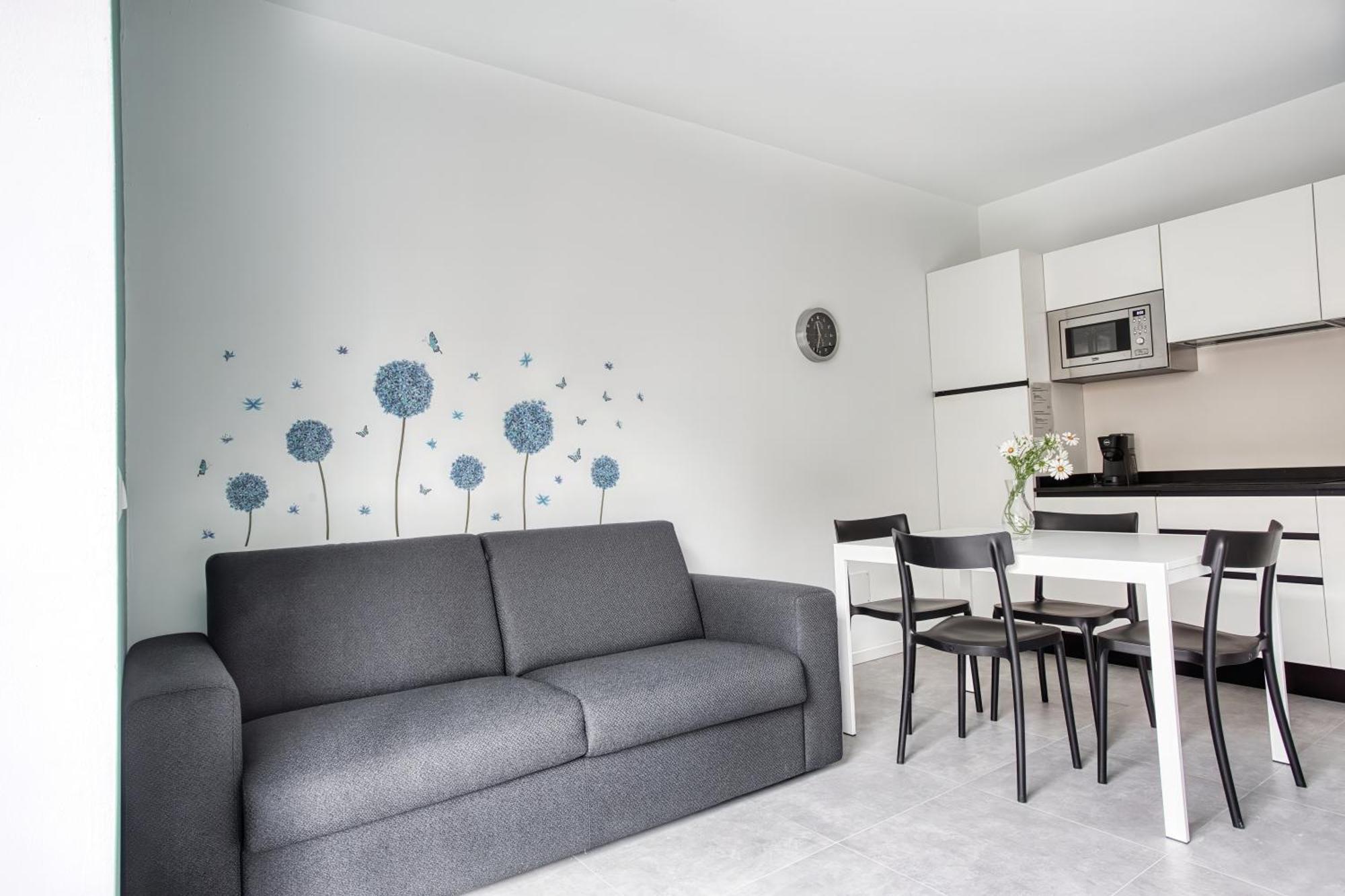 Sleek City Abode In Maciachini Milano Exterior foto