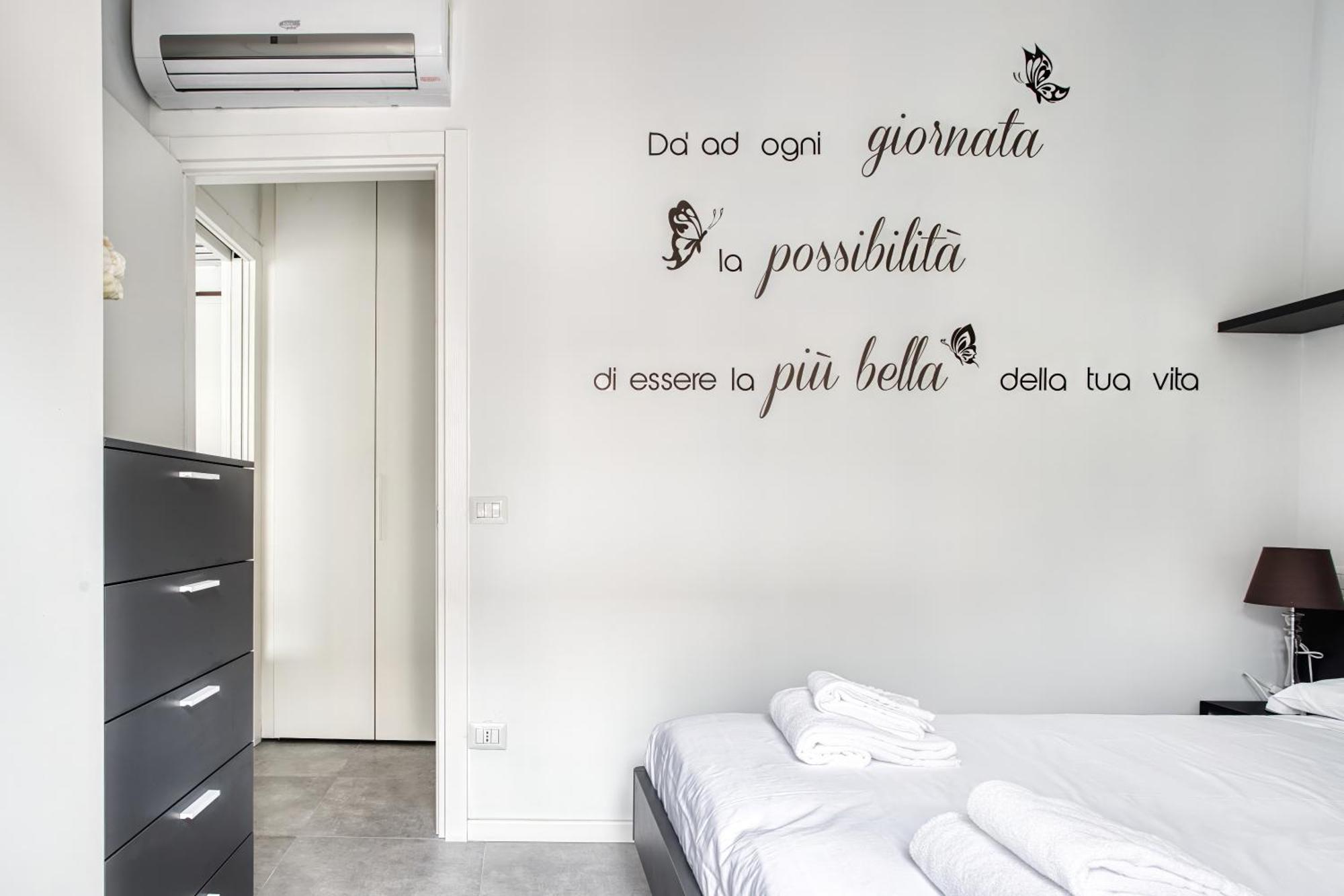 Sleek City Abode In Maciachini Milano Exterior foto